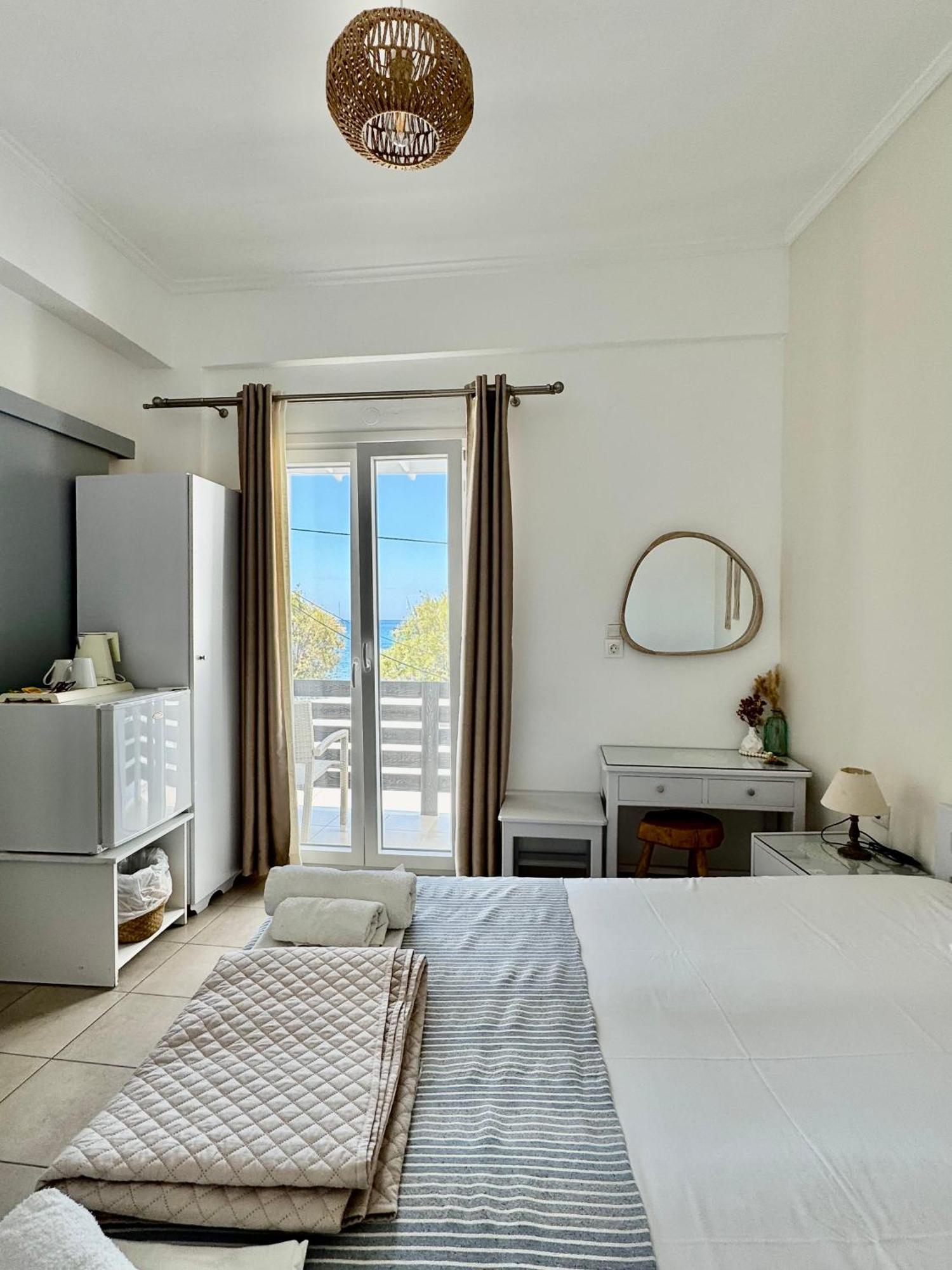 Kirki By The Sea Hotel
